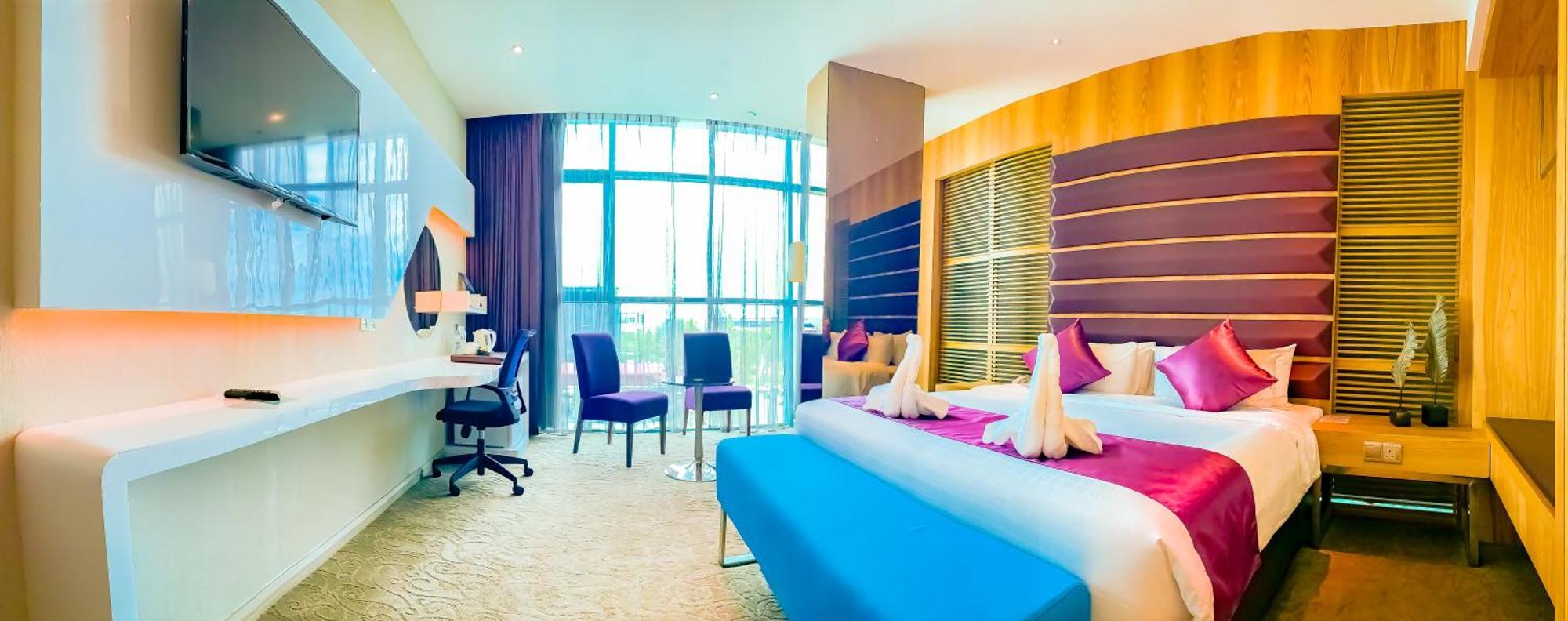 Greens Hotel & Suites Bintulu Exterior photo
