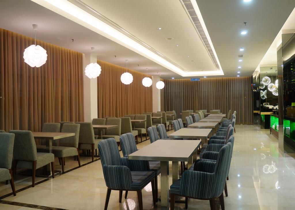 Greens Hotel & Suites Bintulu Exterior photo